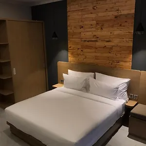 J4 Nusa Dua Apartment *