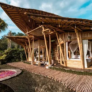 ✰ Camaya Bali Butterfly - Magical Bamboo House ✰ Selat