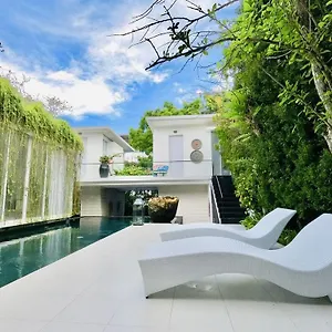 Putih 96 Villa Jimbaran (Bali)