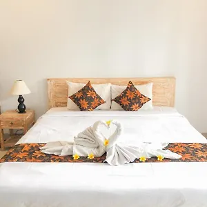 Agung Mitra Reddoorz Canggu (Bali)