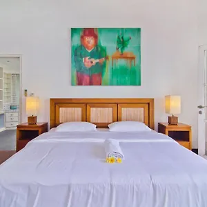 Guest house Batu Bolong *