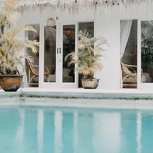 Joga Yoga Guest house Canggu (Bali)