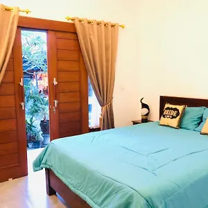 Jojo Homestay *