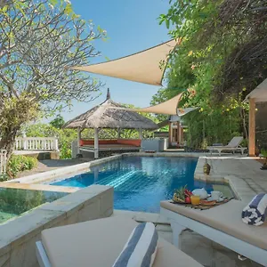 Dinding Batu Singaraja (Bali)