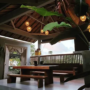 Bali Surya Surfcamp Guest house *