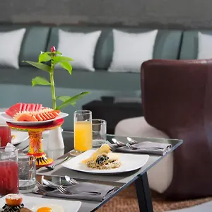 4br Kamis - Minggu * Seminyak (Bali)