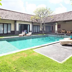Bali Merita Holiday park 4*
