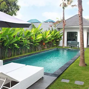Ramita 4*