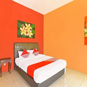 Hotel Oyo 91191 Lovina Dolphin