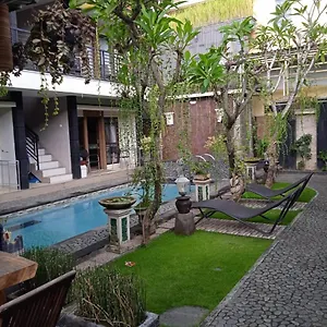 Aparthotel New Kubu Di Bukit