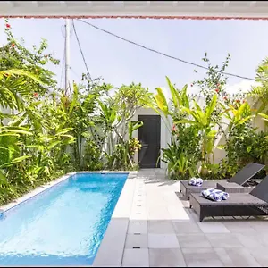 Harris * Canggu (Bali)