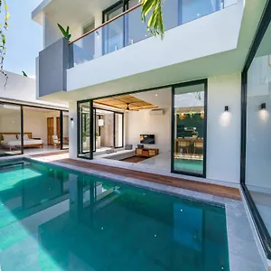 Villa Besso Padonan - Modern & Minimalist 2br In Canggu! Canggu