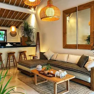 Sayang 1 * Seminyak (Bali)
