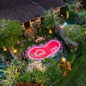 Wooden Ganeca By Pramana Villa Ubud (Bali)