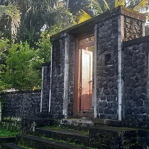 Guest house Raja Grya *