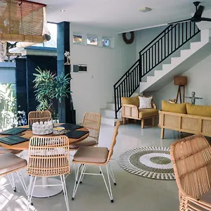 Villa Cantik