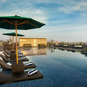 Grand Sovereign Kuta Bali 4* Kuta (Bali)