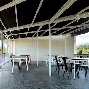 Hotel Oyo 1051 De Loran Banjar (Bali)
