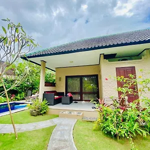 Ulami Guest house Tejakula