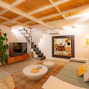 House Sawah - Beautiful & Stylish 3br With Jacuzzi Near Umalas And Seminyak