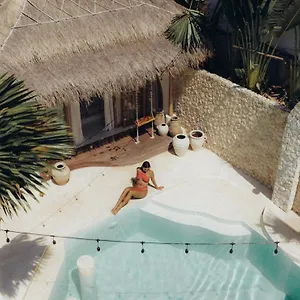 ホテル Belajar Bali Boutique And Retreat