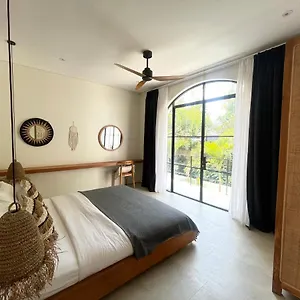 Anwa Cove * Legian (Bali)