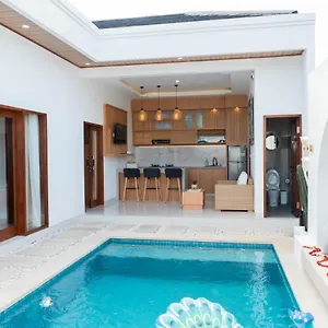 Melviano & Gianyar (Bali)