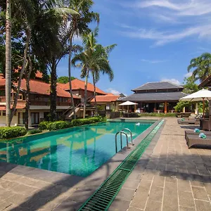 Champlung Sari And Hotel 3*