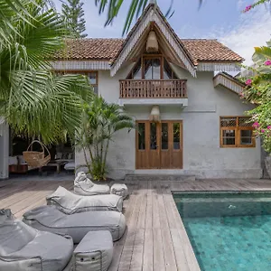 Palm Jari 1 By Alfred In Bali Villa