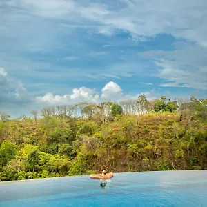 Asem Kembar-breathtaking Clifftop Luxury Honeymoon Villa! Villa Lovina (Bali)
