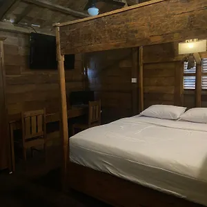 Pucuk Bali Wood Homestay Canggu (Bali)