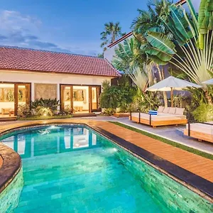 Belize - Lush 4bdr Rooftop Terrace * Canggu (Bali)