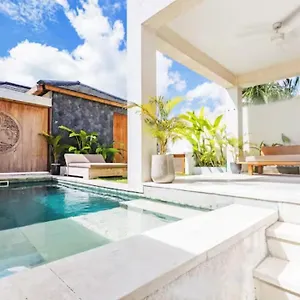 Indah Villa *