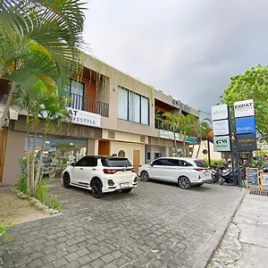Villa Biloba And Canggu (Bali)
