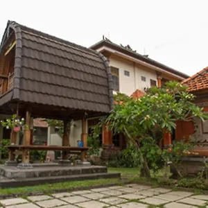 Karana Kuta Bali Panzió