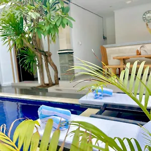 Villa Cheerfull 2-bedroom *