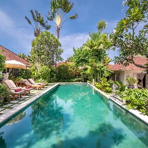 Villa Senang *