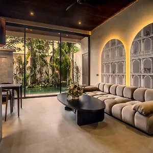 Umayam Luxury Townhouse 6 By Alfred In Bali Villa Canggu (Bali)
