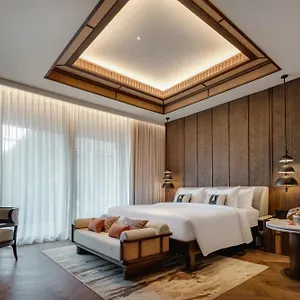 Hotel The Meru 5*