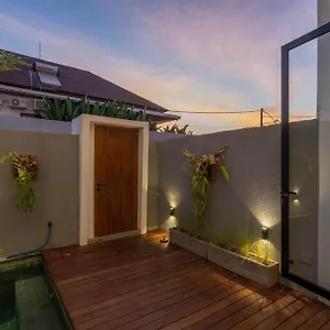 Villa Sadila Estate 14 - Stylish And Modern 2br Pool Loft In Berawa Canggu (Bali)