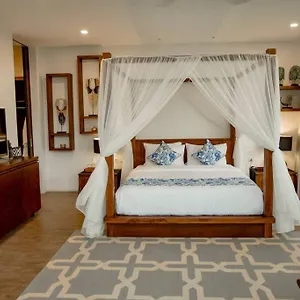 Secret Heart In Berawa Villa Canggu (Bali)