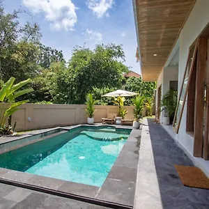 Villa Umalas Jungle Amazing View-3bdr-canggu-huge Pool-ps5