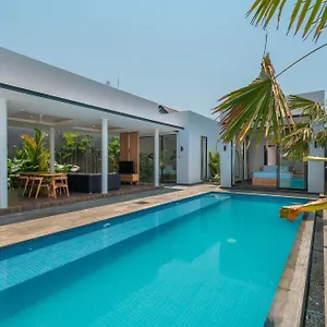Selikur 2 - Brand New! Spacious 3br In Seminyak