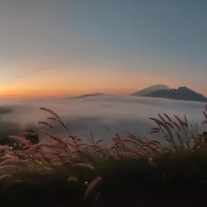 Pinggan Sunrise Glamping *