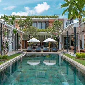 Vida Mira - Elegant 4br Beachside In Villa Canggu (Bali)