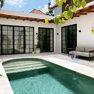 Villa White Eden Canggu *