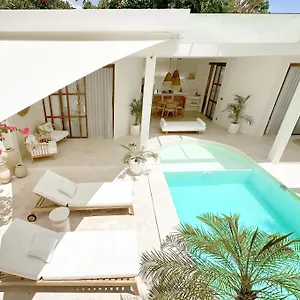 Villa Daloha Bali 2br In Canggu Dalung (Bali)