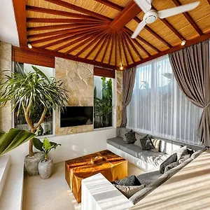 Nakula - Architectural 3 Level 5 Mins To *