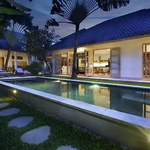 Villa Puri Pura *