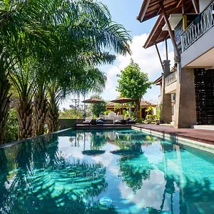 Djabu Echo 3* Canggu (Bali)